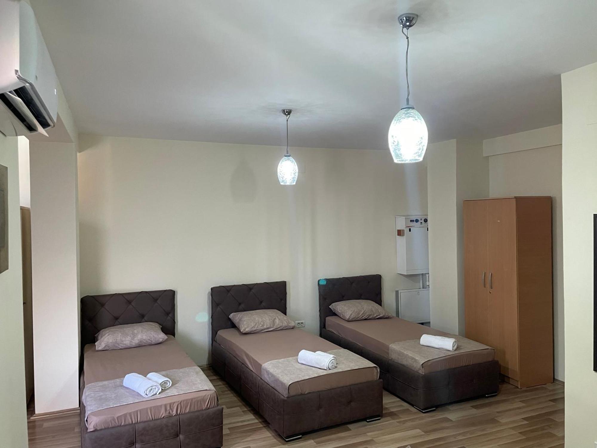 Hotel Balkan Szkopje Kültér fotó